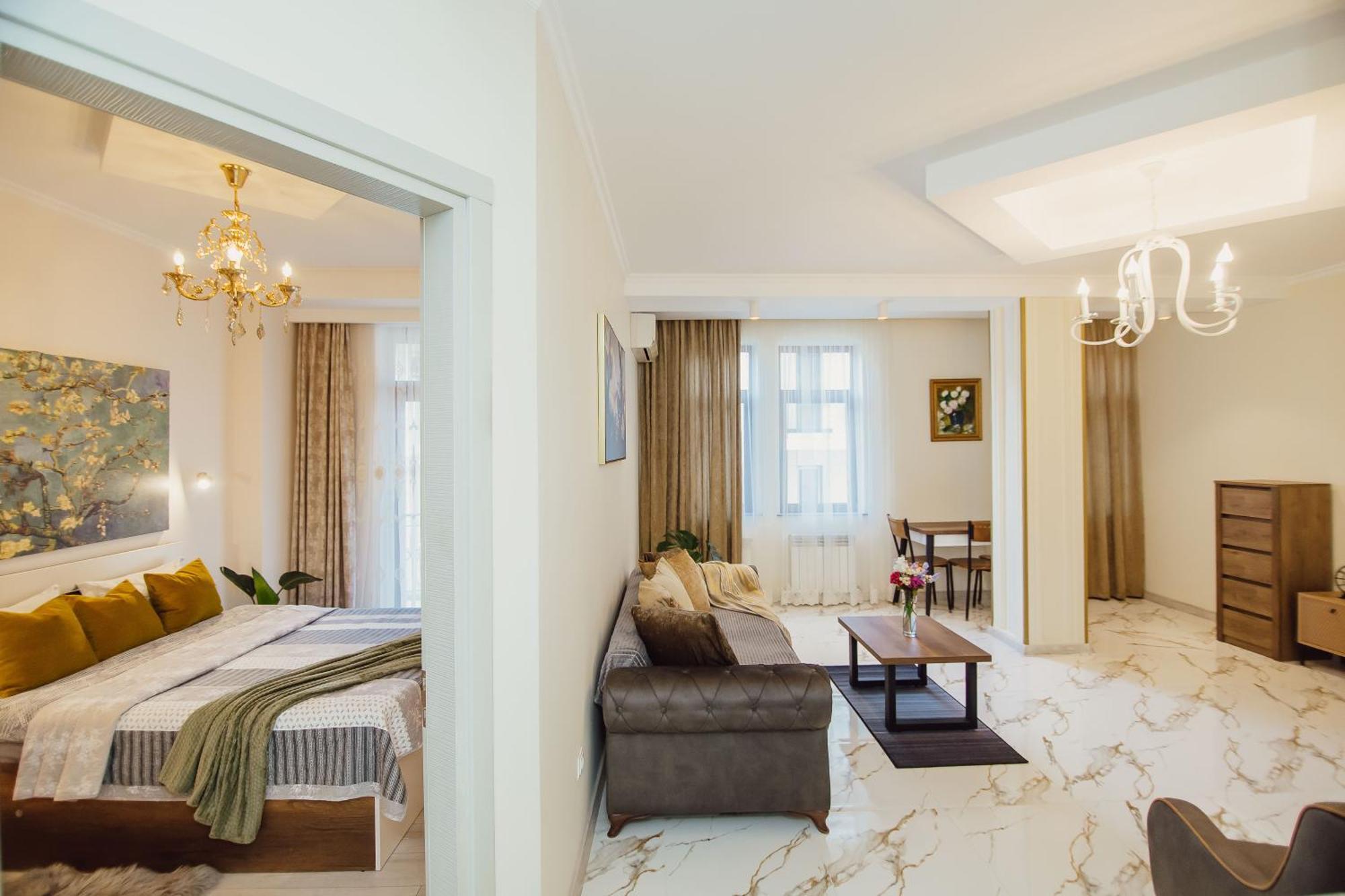 Ekaterine'S Apartments บาทูมิ ห้อง รูปภาพ