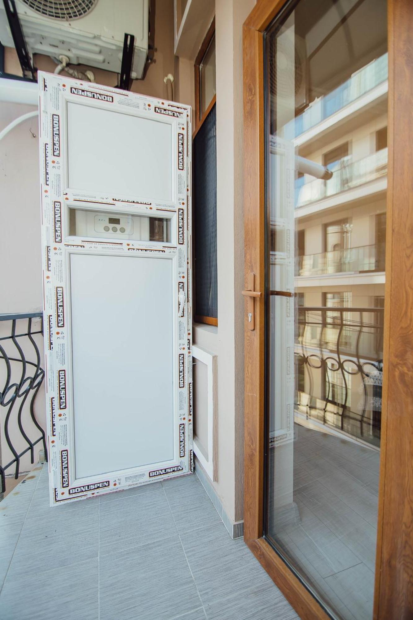 Ekaterine'S Apartments บาทูมิ ภายนอก รูปภาพ